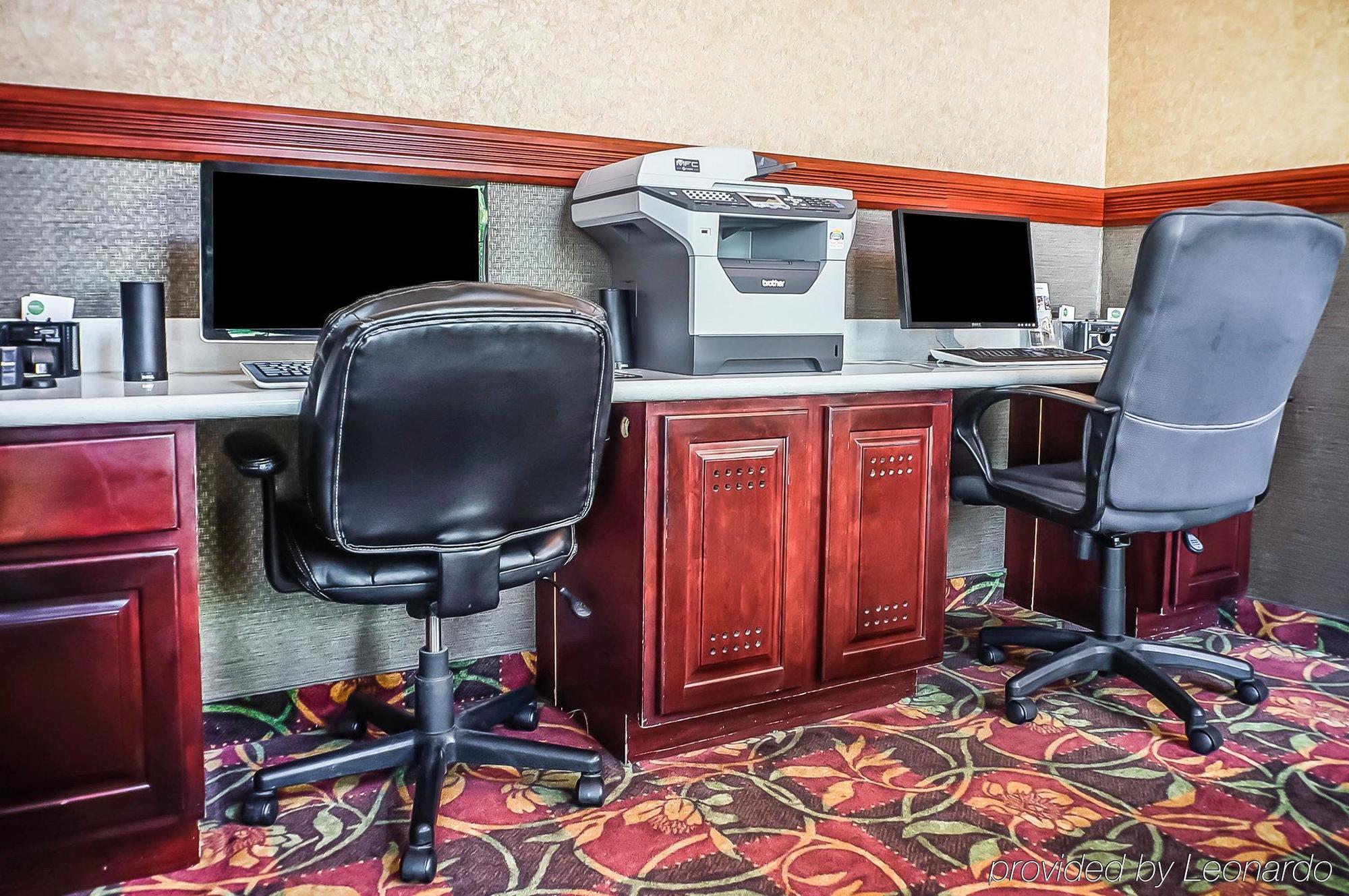 Quality Inn & Suites Roswell Buitenkant foto