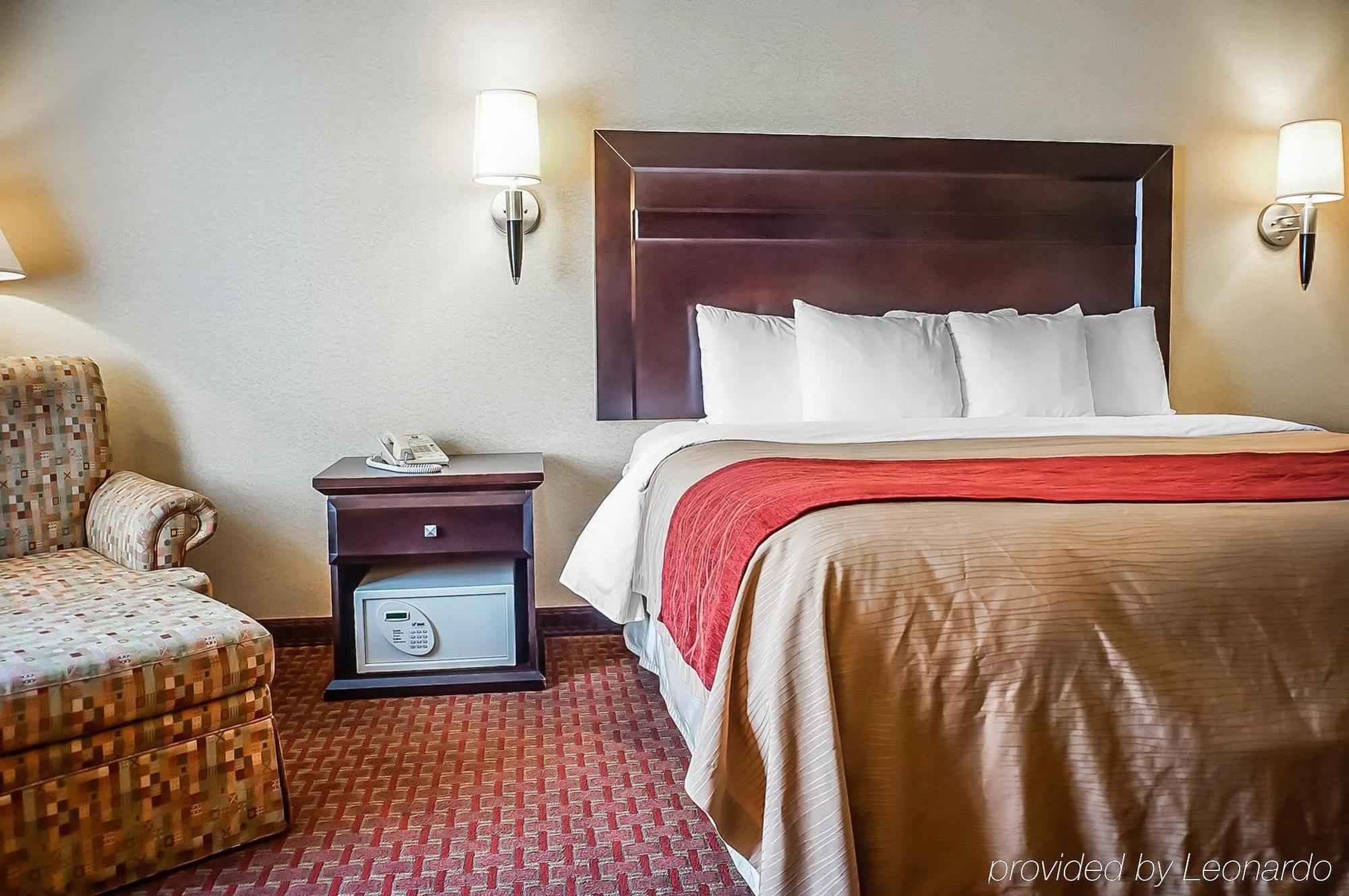Quality Inn & Suites Roswell Buitenkant foto