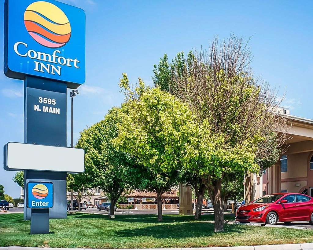Quality Inn & Suites Roswell Buitenkant foto